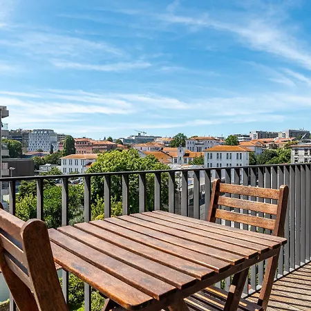 Cedofeita Balcony & Garage Porto