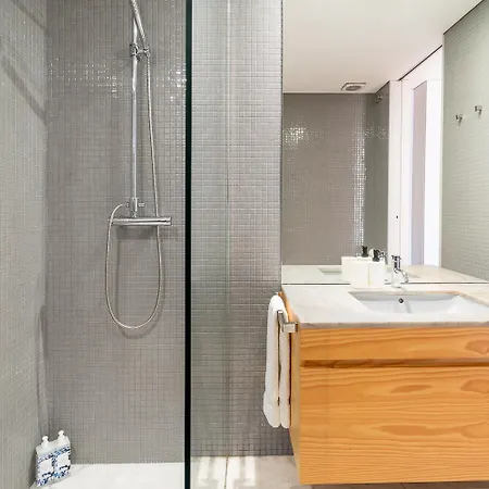 Apartament Cedofeita Balcony & Garage *