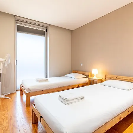 Cedofeita Balcony & Garage Apartament